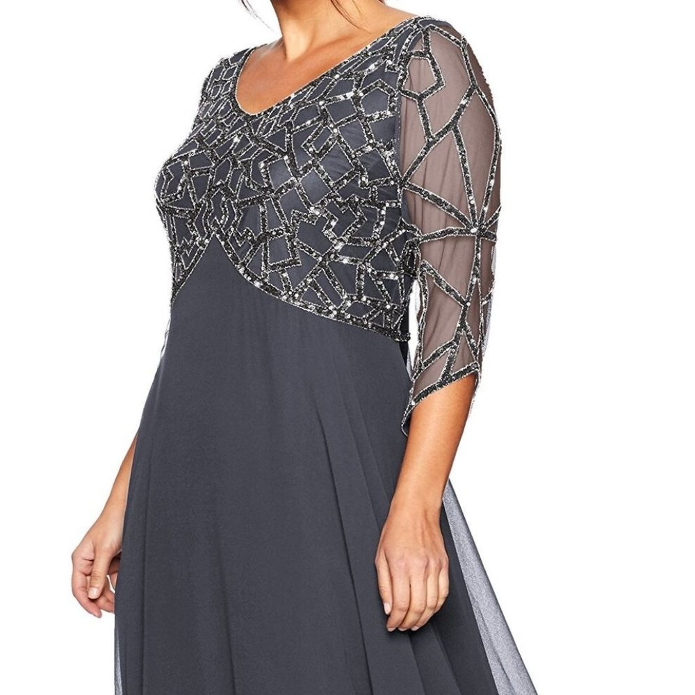 J Kara Women's 22W Beaded Gown